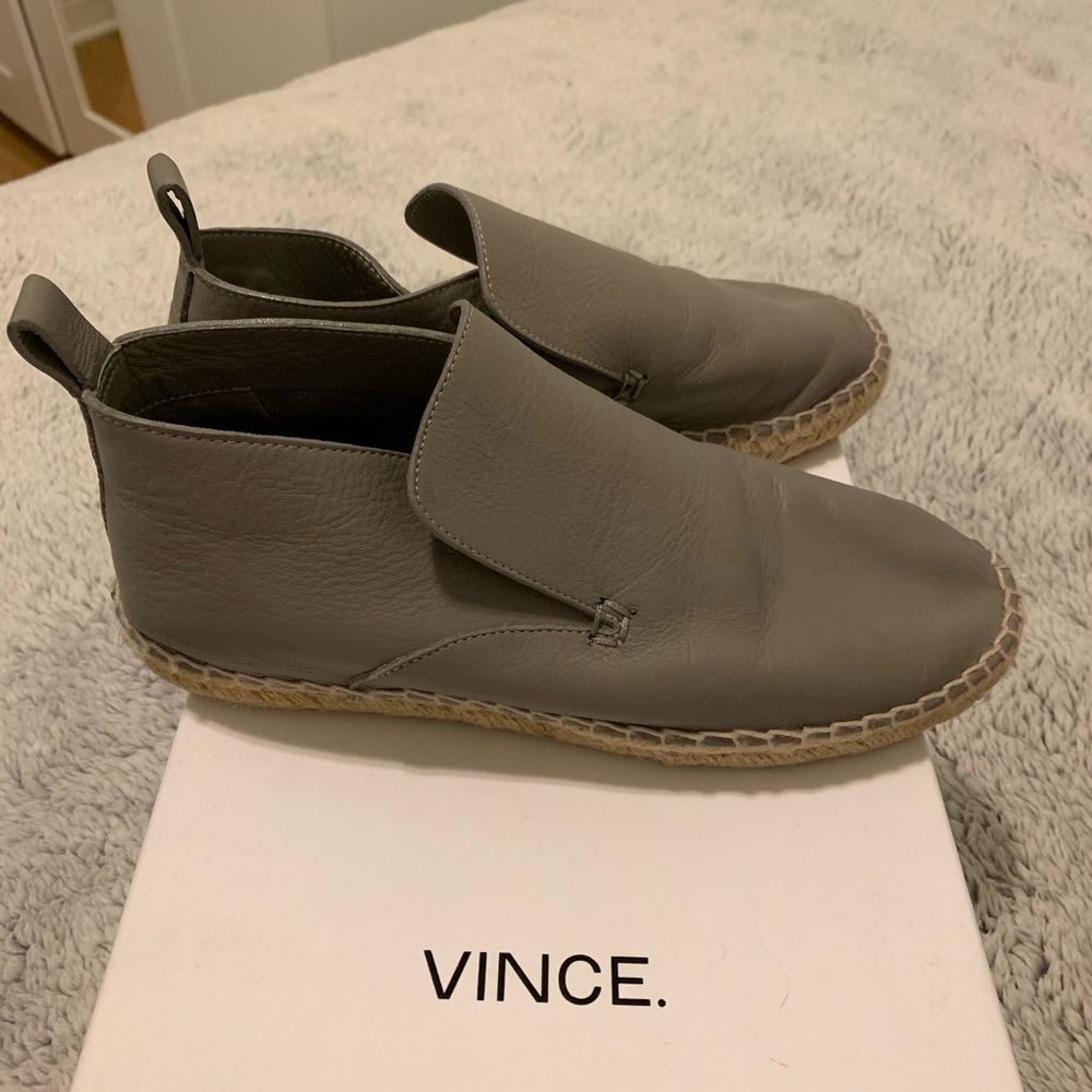 Vince, Ronan, Truffle Lea, flat, gray